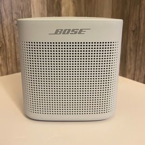 Bose - SoundLink Portable Bluetooth Speaker